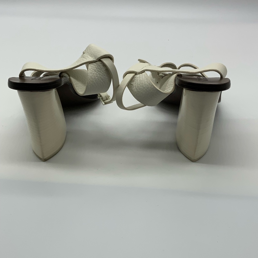 Mercedes Castillo Heels - Picture 5 of 5